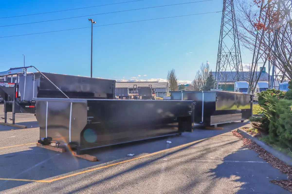 Professional dumpster rental and junk removal service in Sawgrass